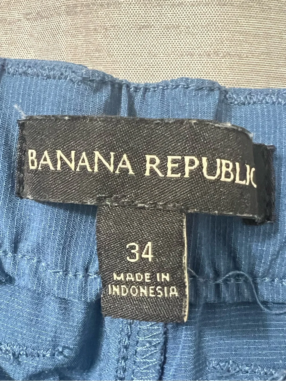 Banana Republic Men's Blue Flat-Front Tech Performance Shorts